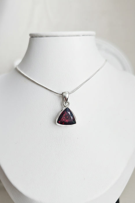 Sterling silver s925 natural black Opal fire pendant necklace