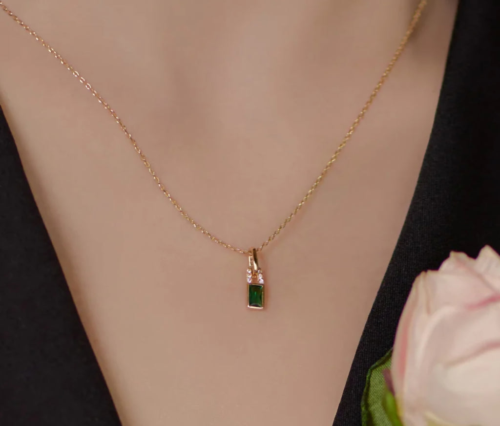Sterling silver s925 pendant necklace gold plated CZ green