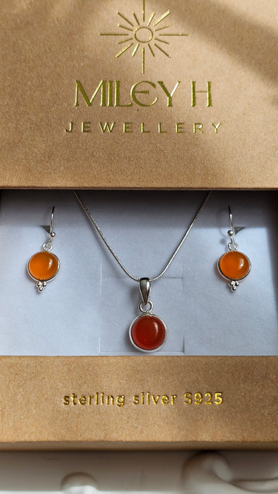 Sterling silver s925 pendant necklace earrings set Carnelian round