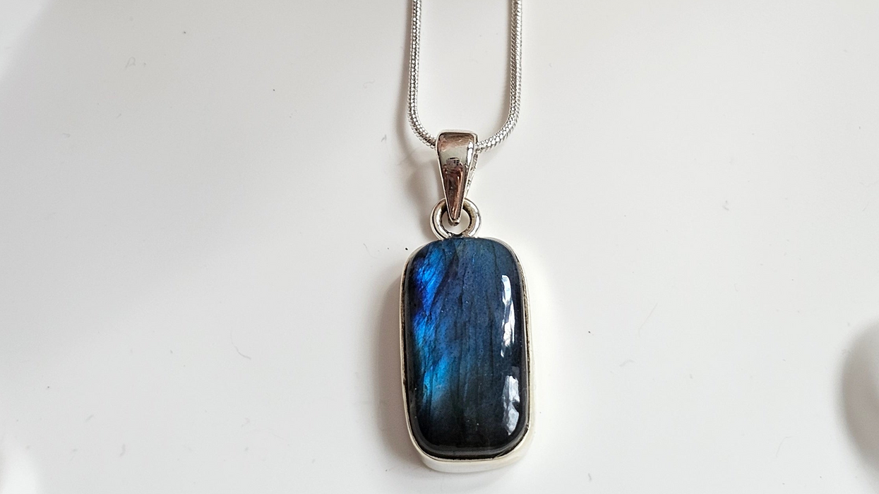 Sterling silver s925 pendant necklace Labradonite gemstone Large