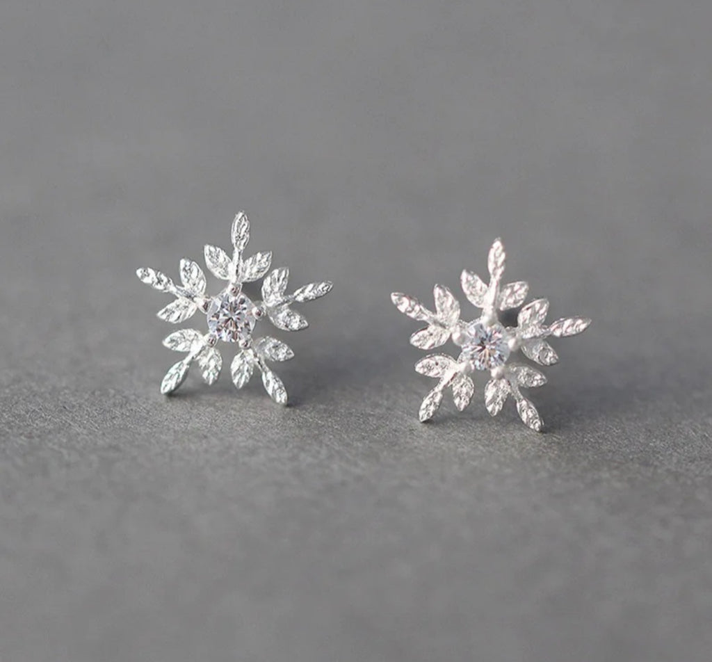 Sterling silver s925 earrings zirconia stud Snowflakes