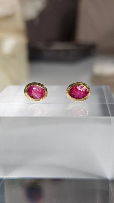Sterling silver s925 earrings gold plated ruby