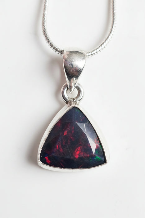 Sterling silver s925 natural black Opal fire pendant necklace