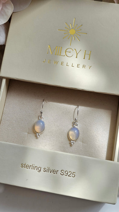 Sterling silver s925 earrings drop Milky Opalite