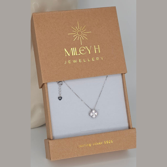Sterling silver s925 pendant necklace Zirconia Clover