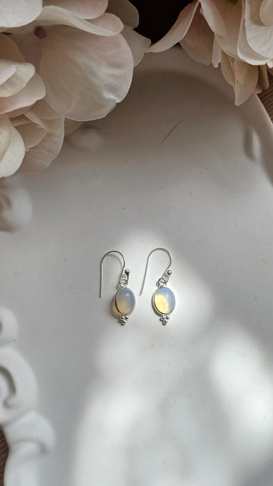Sterling silver s925 earrings drop Milky Opalite