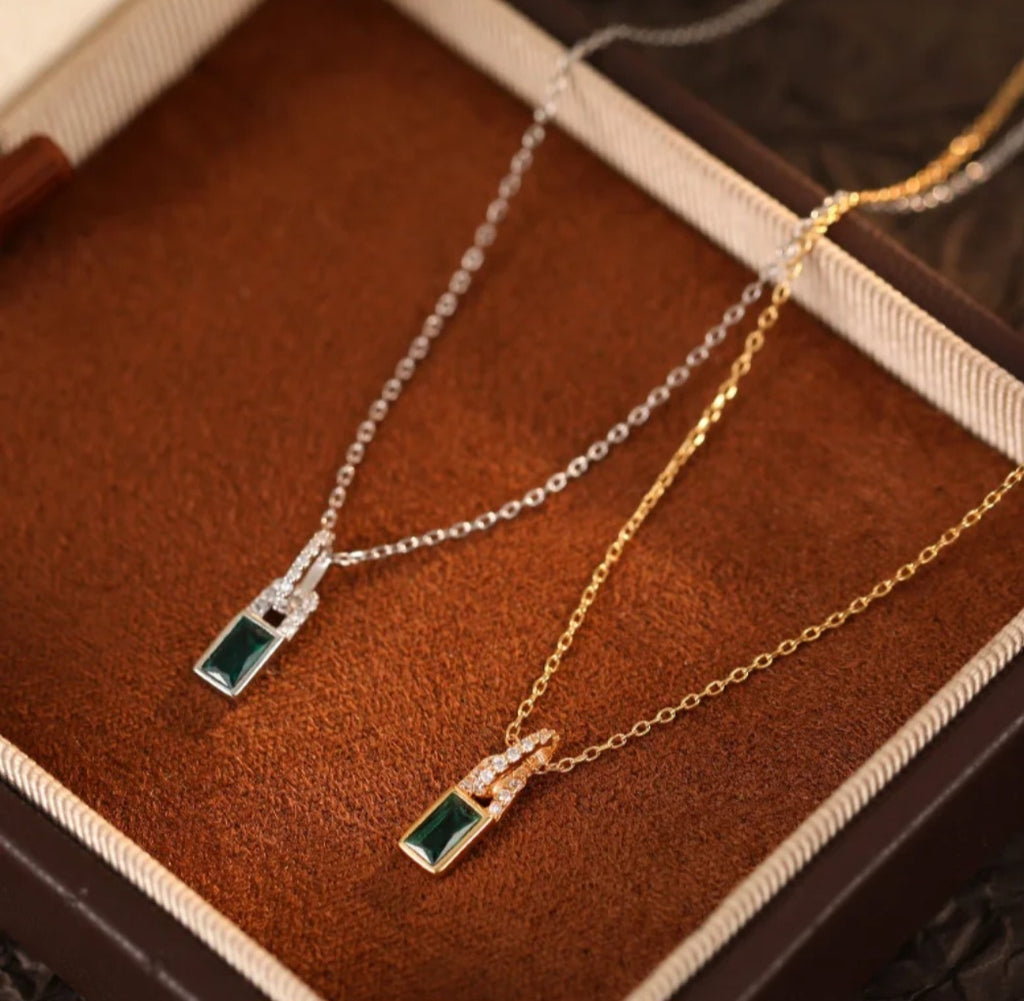 Sterling silver s925 pendant necklace gold plated CZ green