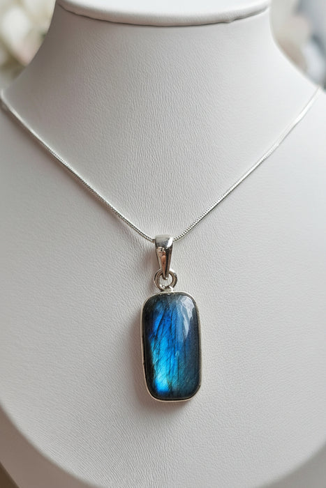 Sterling silver s925 pendant necklace Labradonite gemstone Large