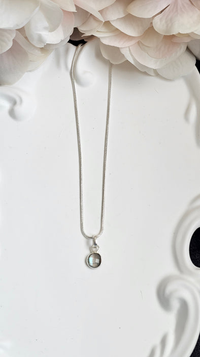 Sterling silver s925 pendant necklace round labradorite hand made minimalist jewelry