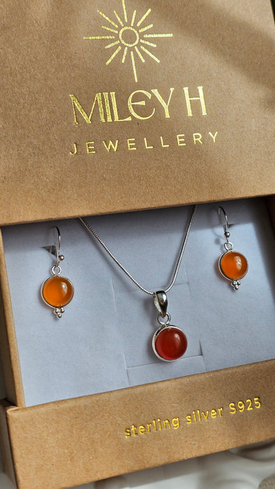 Sterling silver s925 pendant necklace earrings set Carnelian round