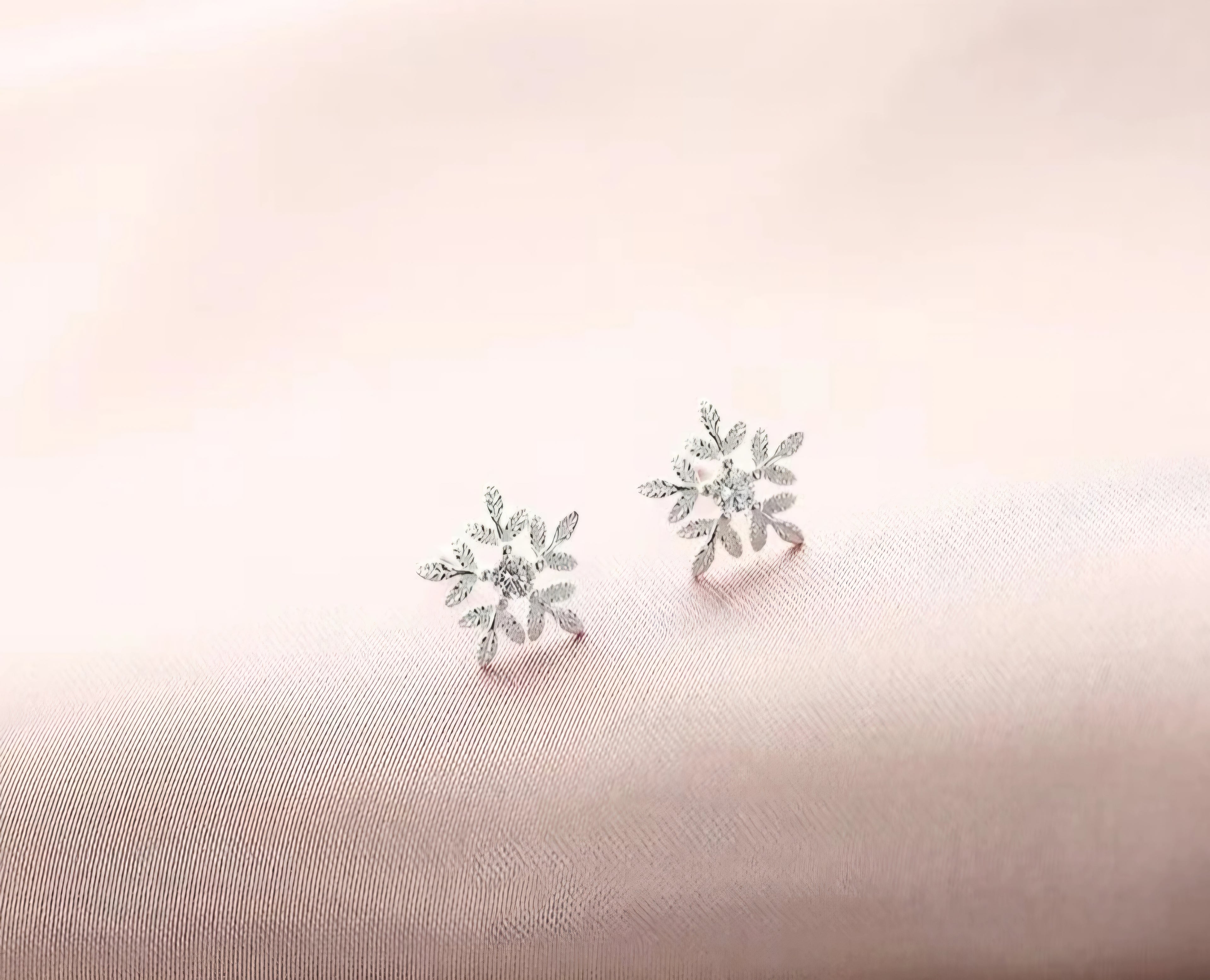Sterling silver s925 earrings zirconia stud Snowflakes