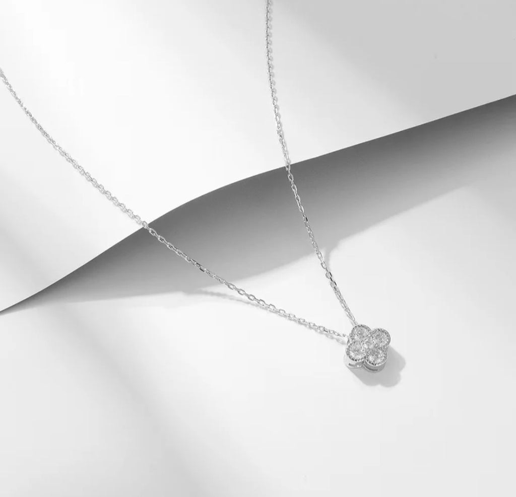 Sterling silver s925 pendant necklace Zirconia Clover