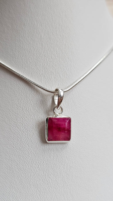 Sterling silver s925 pendant necklace Ruby square gemstone