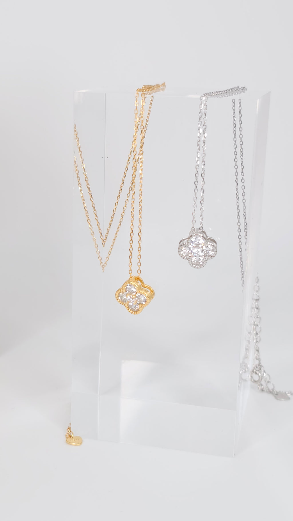 Sterling silver s925 pendant necklace Zirconia Clover