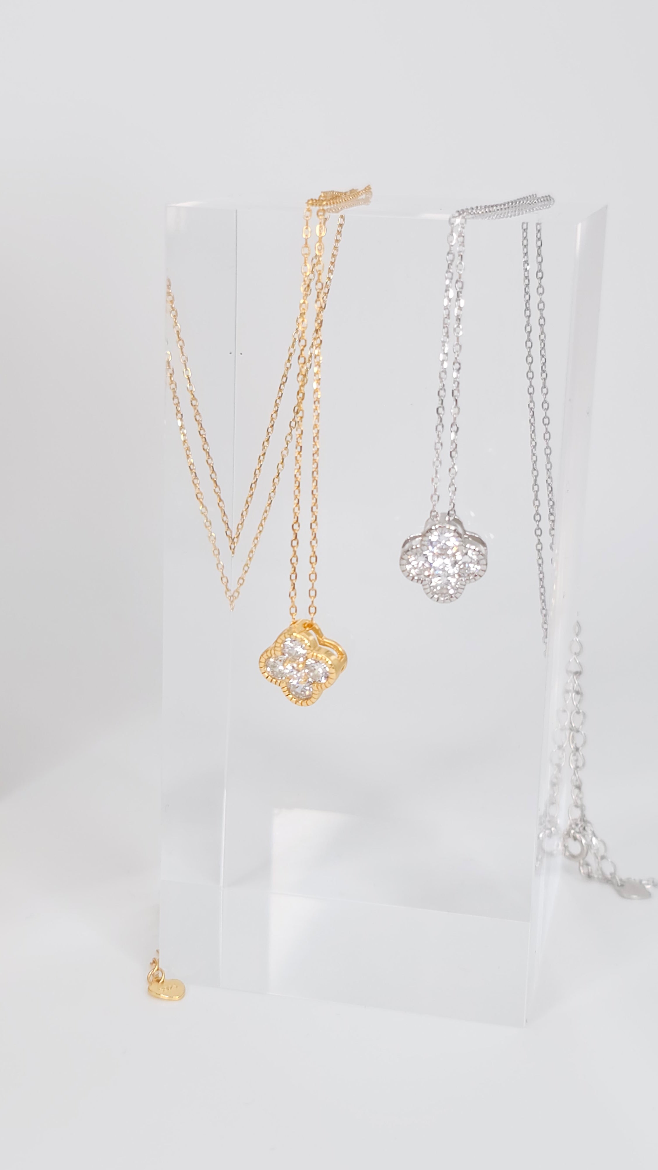 Sterling silver s925 pendant necklace Zirconia Clover