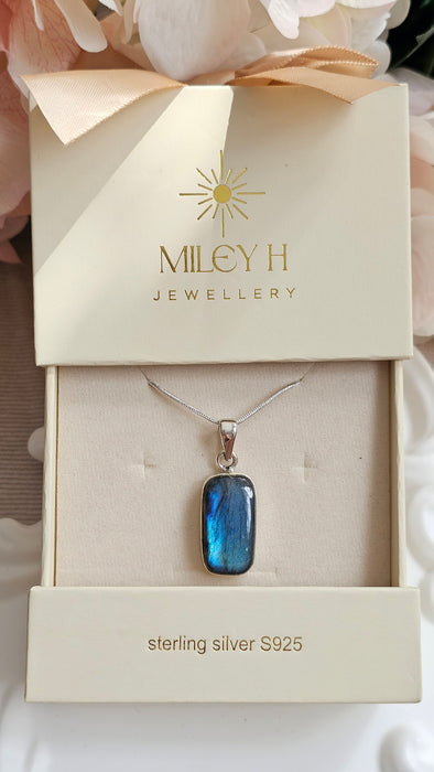 Sterling silver s925 pendant necklace Labradonite gemstone Large