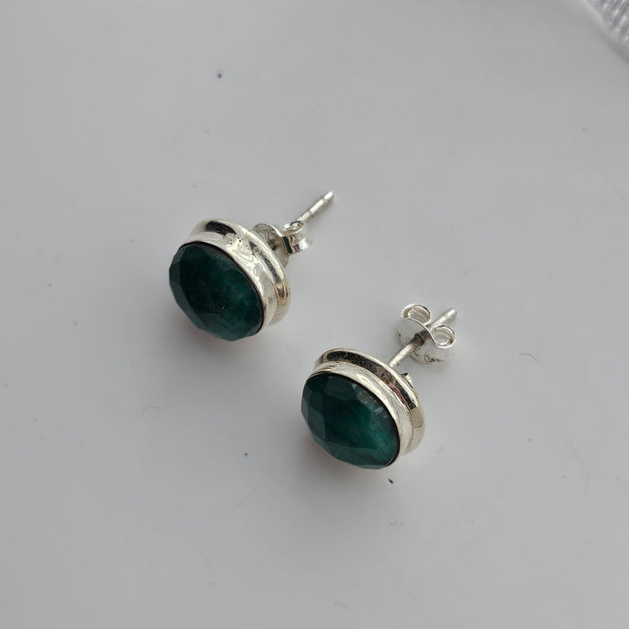Sterling silver s925 earrings emerald stone green 💚