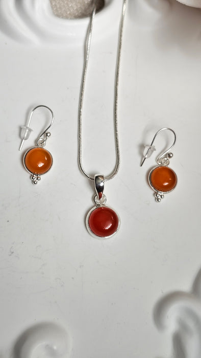 Sterling silver s925 pendant necklace earrings set Carnelian round
