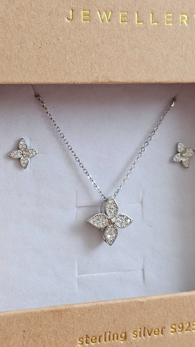 Sterling silver s925 necklace earrings set flower zirconia